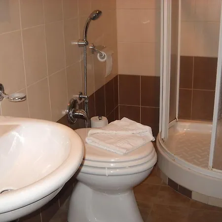 Rome's Holidays Pensjonat 4*