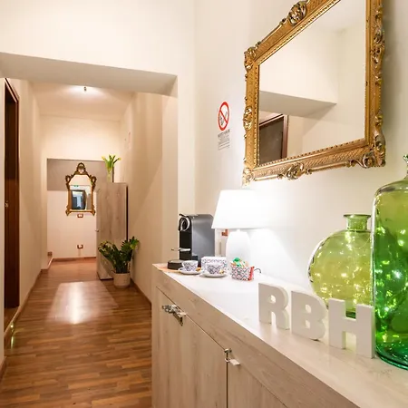 Rome's Holidays Gasthuis 4*