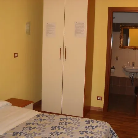 Rome's Holidays Gasthuis 4*