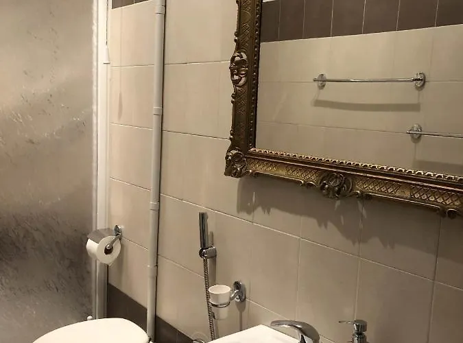 Rome's Holidays 招待所